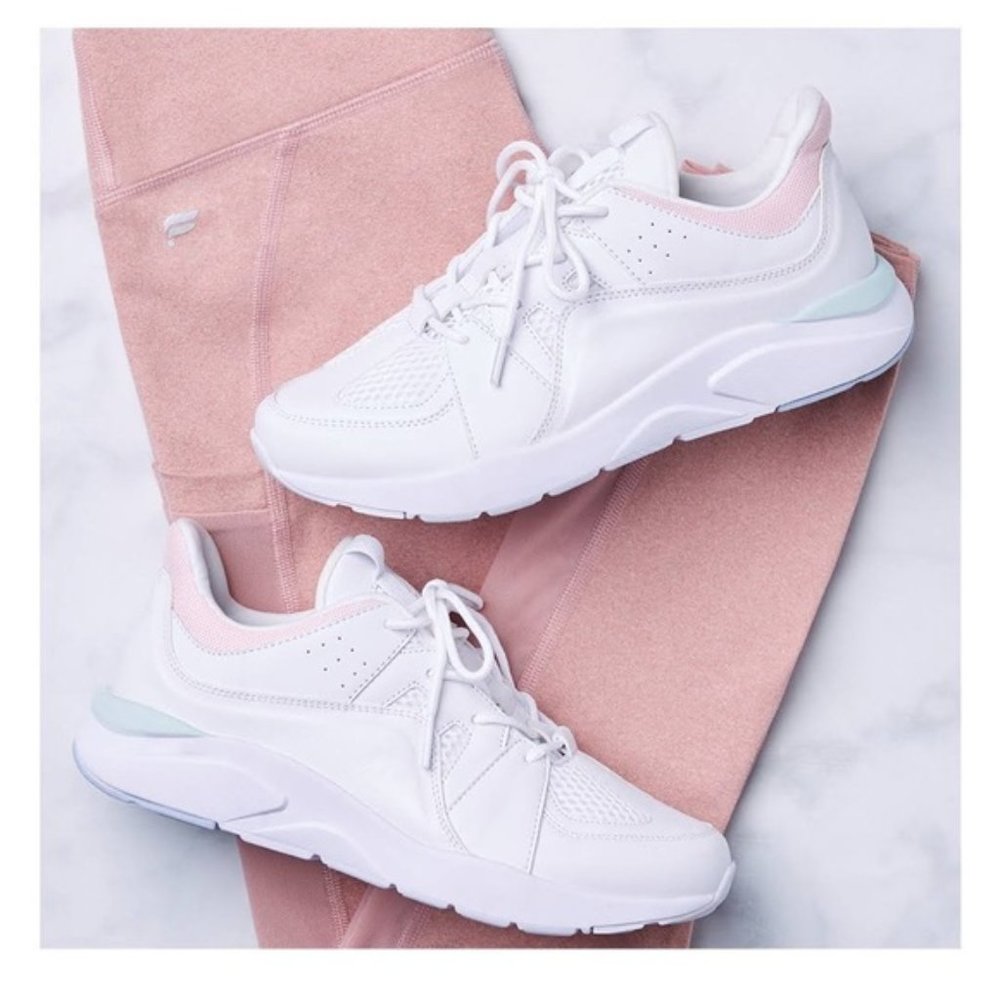 Fabletics Chunky Lifestyle Sneaker